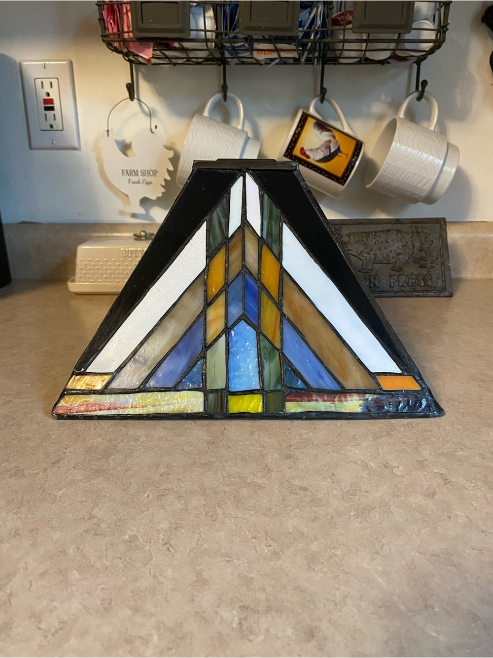 Capulina Tiffany-Style Stained Glass Lamp Shade  Geometric Mission Vintage Decor